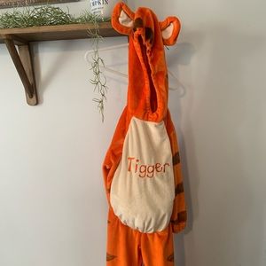 Tigger costume